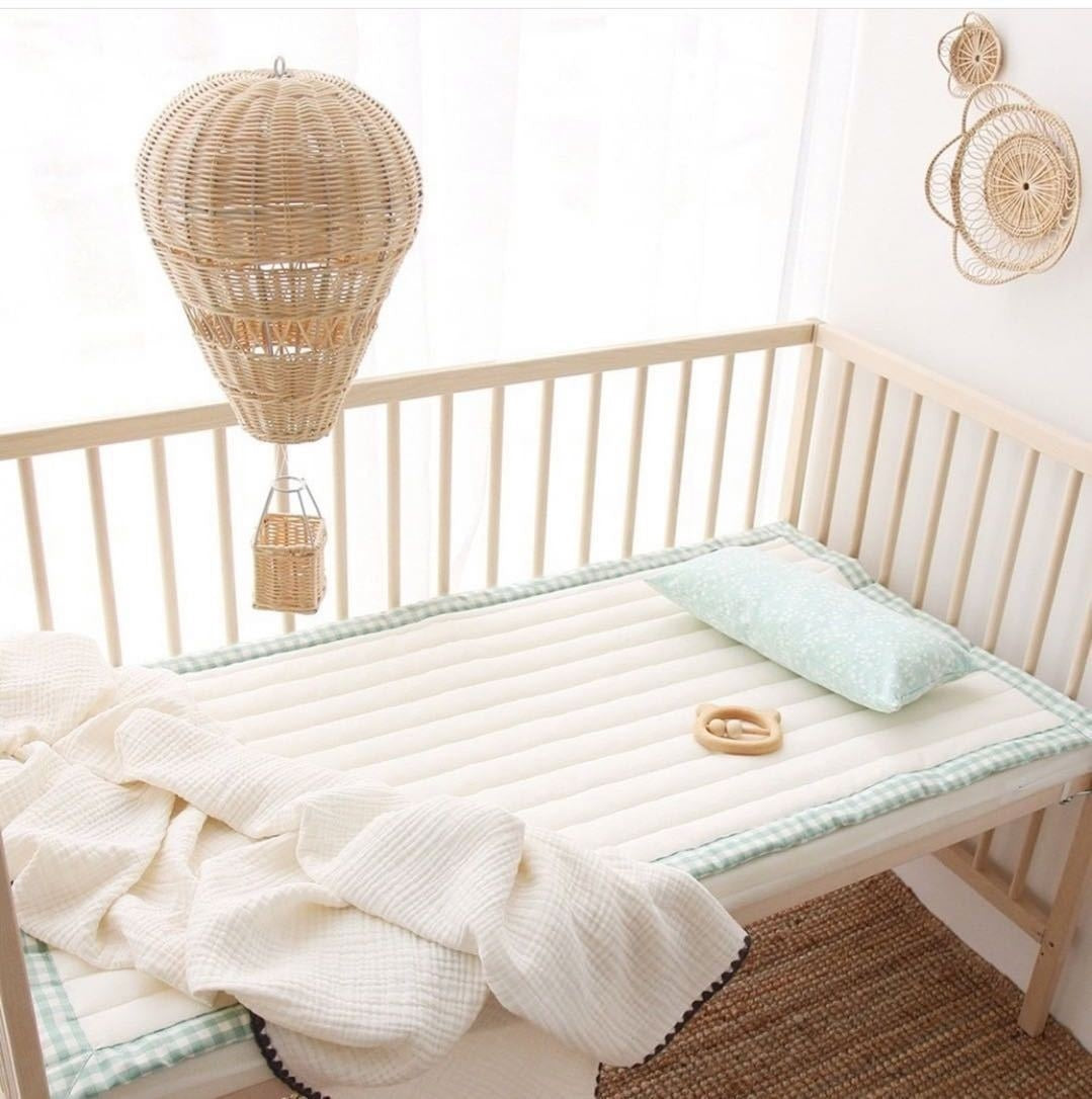 Handmade Woven Hot Air Balloon Decoration