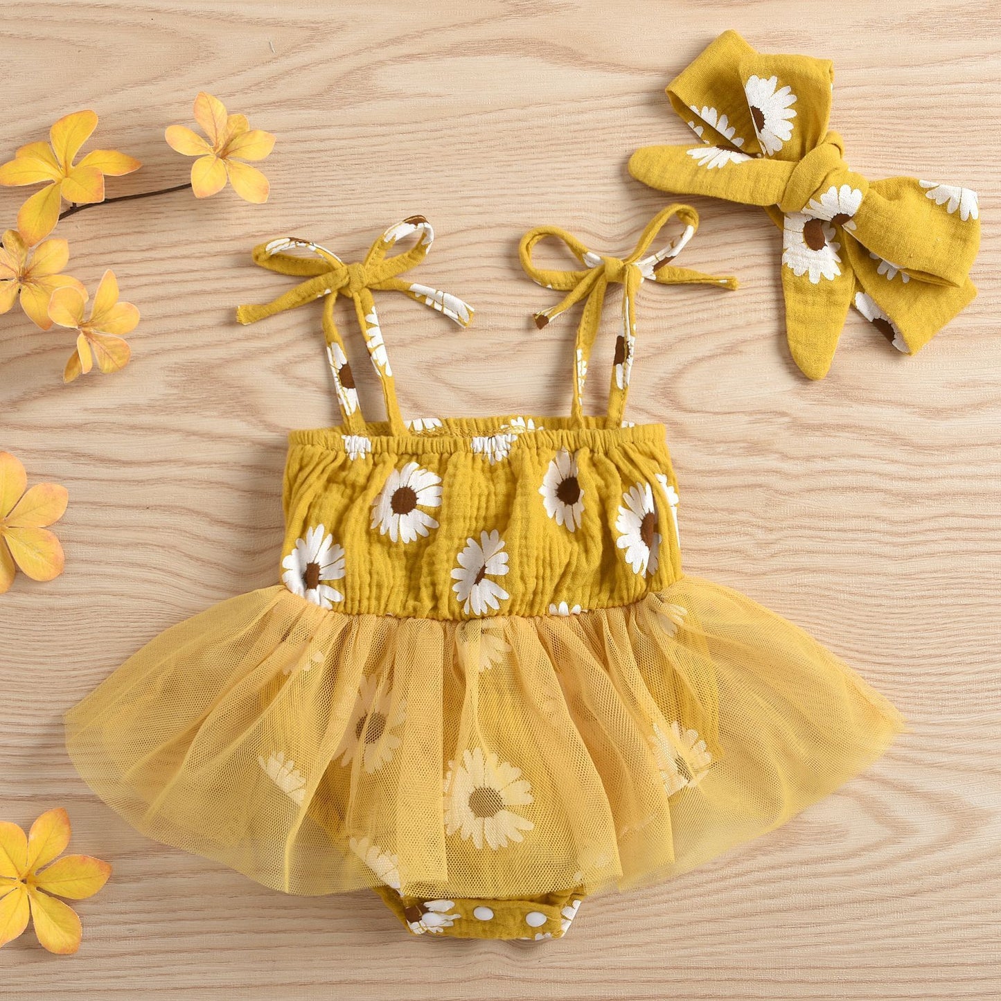Infant Lace-up Mesh Triangle Romper Daisy